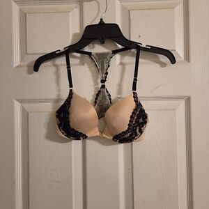 Victoria's Secret Black Lace and Tan Bra